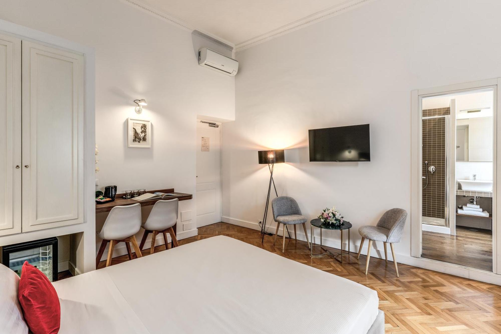 Little Queen Relais 3* Roma
